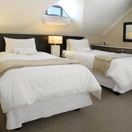 Hotel The Lofts à Polokwane Extérieur photo
